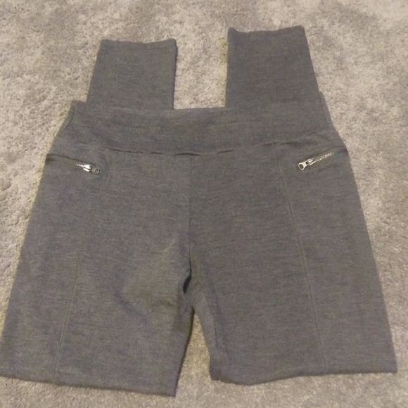 Eaka Workout Leggings - Picture 3 of 9